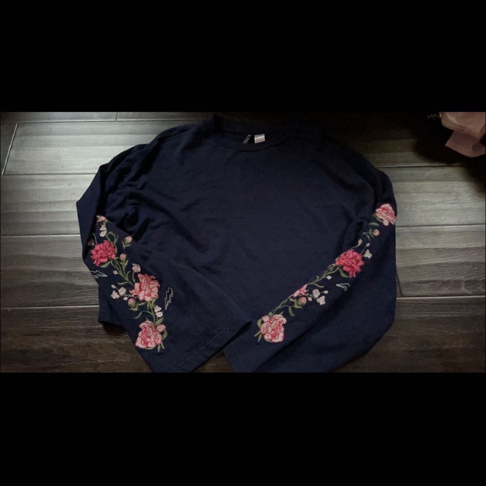 Flower crop top